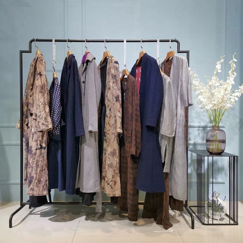 播高端品牌女裝紅袖女裝定州商場(chǎng)加盟一個(gè)女裝品牌要多少錢(qián)