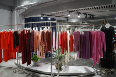 深圳首家服裝批發電子商務平臺上線